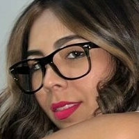 Абігайл Р. Н. Оголені