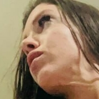 Агнес Беатріс Оголені