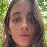 Айдан Ноелл Оголені