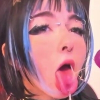 Аканесато Оголені