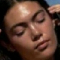 Алана Керн Оголені