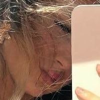 Алісія.сколесх Оголені