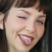 ЕліентрашКітті Оголені