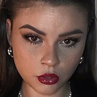 АллтаймЛеа Оголені