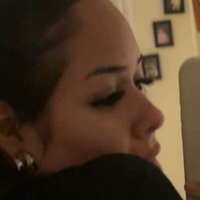 алоагуїї Оголені