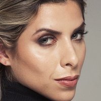 Ана Паула Мінерато Оголені