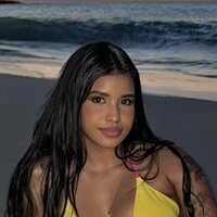 Анджеліна Джолі Оголені