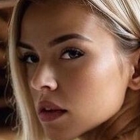 Анджела Паскевич Оголені