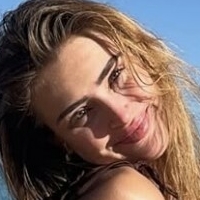 Анна фон Клінскі Оголені