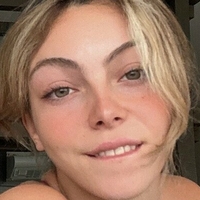 Анна Софія Оголені