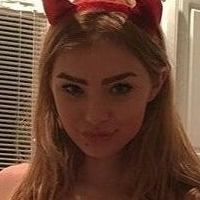 аннилиз Оголені