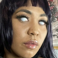 Аокі Калані Оголені