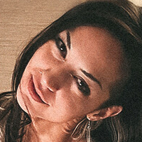 артемисмиафтер Оголені