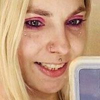 Ешлі Гілл Оголені