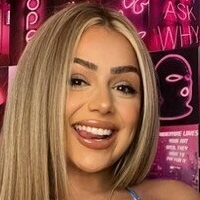 Ешлі Мераз Оголені