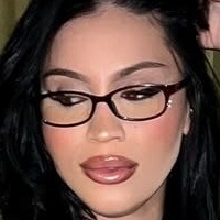 Ешлідженев'єв Оголені