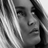 Орелі Дотремон Оголені