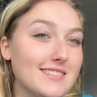 Бейлі Бейкер Оголені