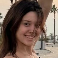 Б'янкетта Лакоста Оголені