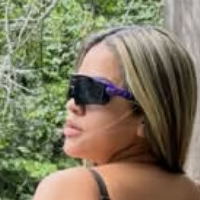 Брена Бастос Оголені