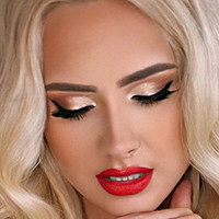 Бріджит Сюзанн Гант Оголені