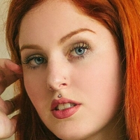 Бруна Брюс Оголені