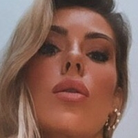 Каміла Бамфорд Оголені