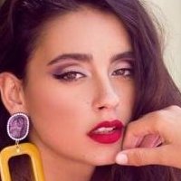 Карла Гетта Коен Оголені
