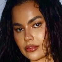 Кейсісарон Оголені