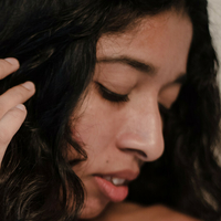 Чамелія Оголені