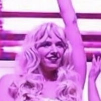 Чаріті Іден / Імітаторка Тейлор Свіфт Оголені