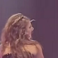 Чаріті Іден Оголені