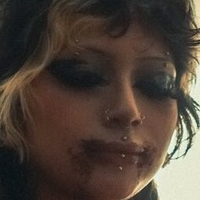 Чайна Старз Оголені