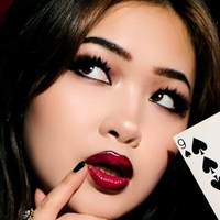 Чхве Їн Оголені