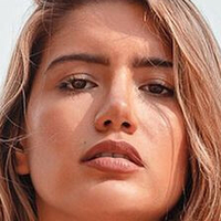 Клаудія Корія Оголені