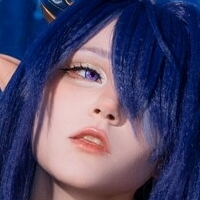 Милий Привид Оголені