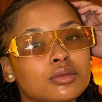 Саян Бужі Оголені