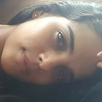 Даніела Баптіста Оголені