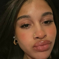 Дасіапхелпс Оголені