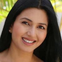 Діпті Бхатнагар Оголені