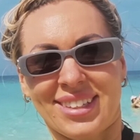 Домінік Еккерлін Оголені