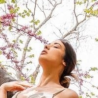 Олена Кремліду Оголені