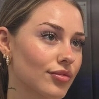 Еліанабайрамі Оголені