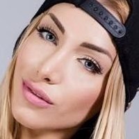 Еліза Аньєллі Оголені