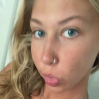 Еллінсон Беннет Оголені