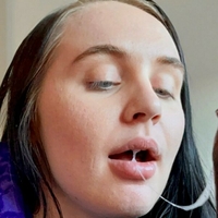 ем098 Оголені