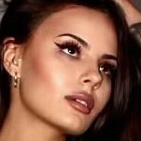 еміліррозі Оголені