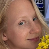 Еммма Картерр Оголені