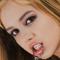 Еріка Гайс Оголені