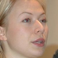 Фріда Халльгрен Оголені